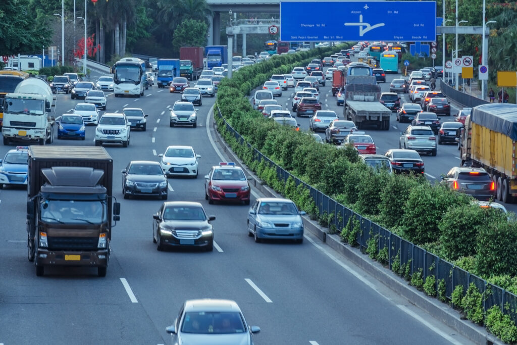 中国、公共輸送用自動運転サービスの安全指針発表