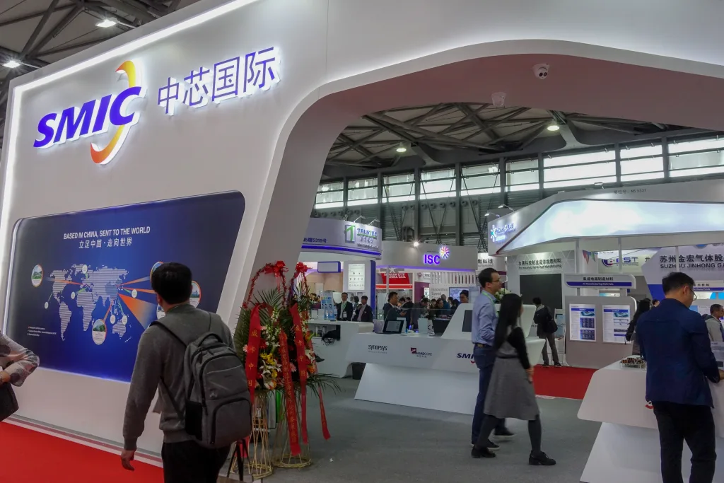 中国半導体製造設備メーカーの受注拡大、背景に国産化率向上