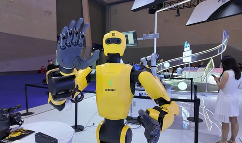 A DexForce humanoid robot on display at the 8th WCIFIT in Chongqing. (Photo/ Kenny Dong) A DexForce humanoid robot on display at the 8th WCIFIT in Chongqing. (Photo/ Kenny Dong)